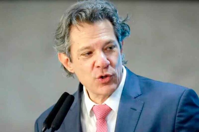 ministro-Haddad-fica-no-país-após-revogação-de-vistos