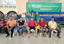 Agricultores de Nova Olinda do Norte recebem maquinário com 80% de subsídio