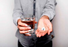 Automedicação com antibióticos agrava resistência bacteriana, alertam especialistas