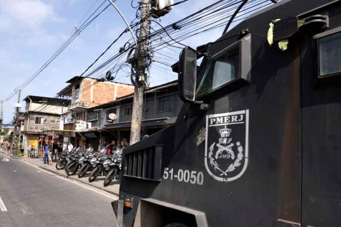 Bandido-bom-é-bandido-solto-Caverao