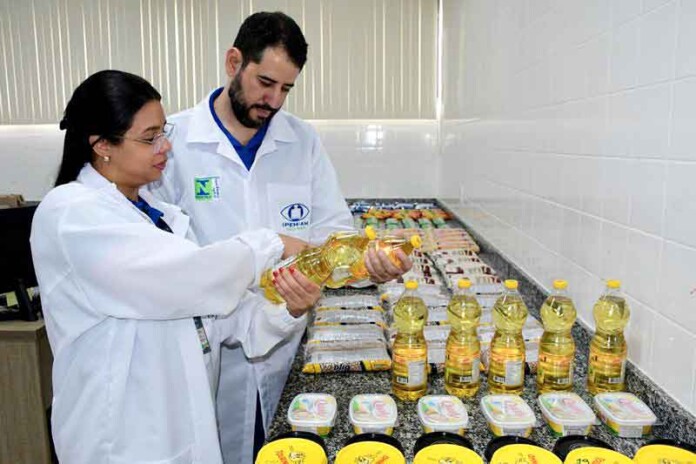 Café,-arroz-e-feijão,-Ipem-AM-acha-peso-menor-do-declarado