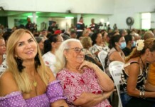 Famílias do Santa Luzia finalmente recebem as chaves legais de suas casas