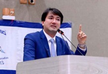 Caprichoso, fé e força: Jender Lobato tem reconhecimento na Câmara Municipal