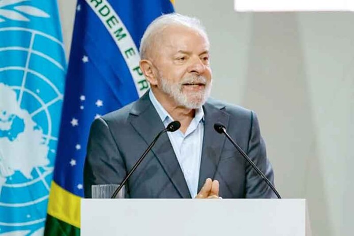 Lula-sanciona-Lei-que-proíbe-linguagem-neutra-e-cria-Política-Nacional-de-Linguagem-Simples