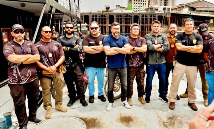 Polícia-dá-o-bote-no-Rio-Madeira-e-recupera-132-motos-roubadas