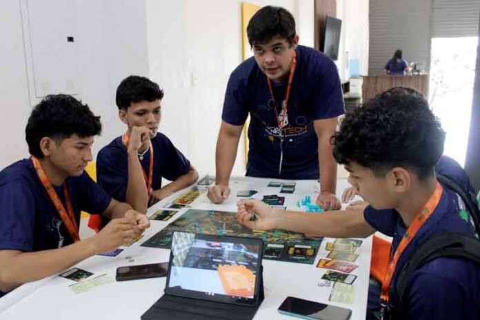 Tefé-realiza-2ª-edição-do-JogaTech-com-torneio-de-jogos-de-tabuleiro