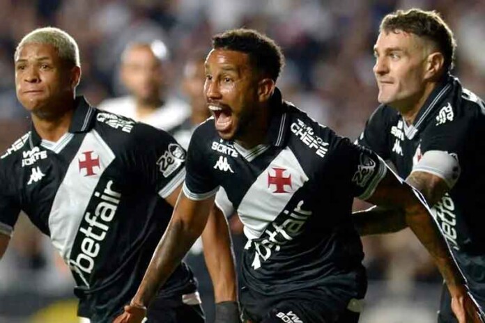 Vasco-prepara-limpeza-geral-e-maioria-dos-jogadores-será-dispensada