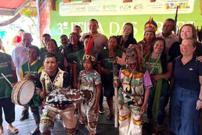 artesanato-indígena-conquista-lojistas-e-dispara-em-negócios