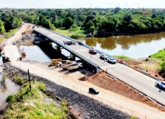 A fragilidade das obras públicas e o alerta da ABENC sobre a ponte do Curuçá na BR-319