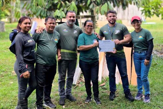 Avicultura-de-baixo-custo-e-alto-impacto-ganha-força-em-Santa-Isabel-do-Rio-Negro