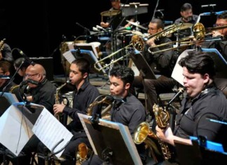 Clássicos cristãos ganham nova vida em apresentação que emociona Manaus