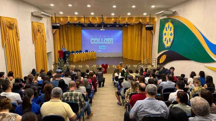 Colégio-Martha-Falcão-reconhece-alunos-em-cerimônia-de-premiação