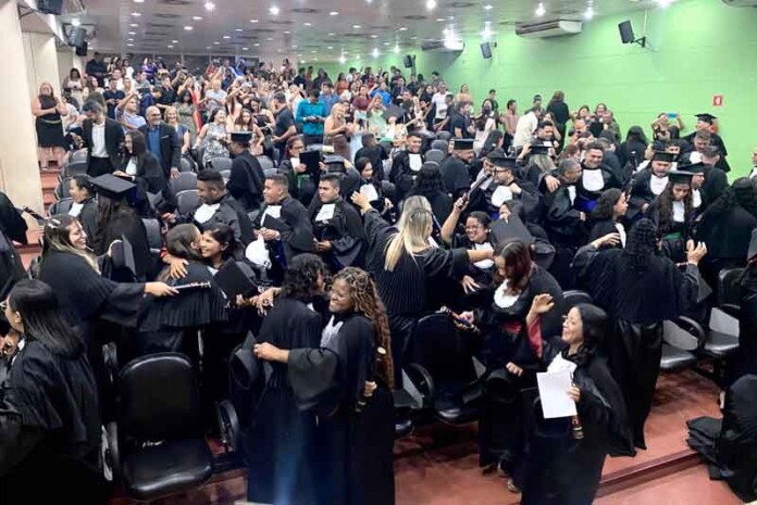 Em-Manaus,-escola-forma-novos-profissionais-e-anuncia-expansão-de-ofertas-em-2026