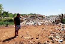 Revolta popular ecoa em festa oficial e cobra resposta para o lixão de Iranduba