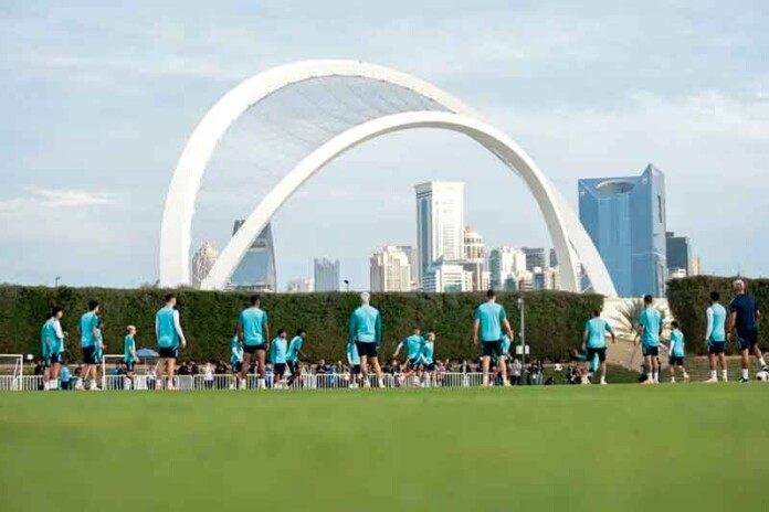 Jogadores-do-Flamengo-em-treino-no-Catar