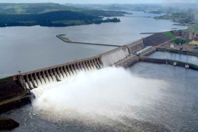 O-legado-de-Balbina-floresta-submersa,-famílias-esquecidas-e-ameaça-que-nunca-cessou