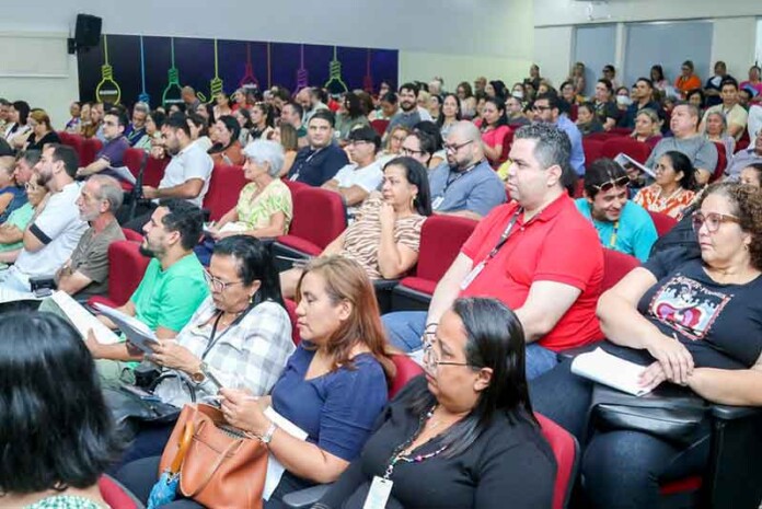 Rede-municipal-se-mobiliza-para-garantir-organização-e-acesso-às-matrículas-em-2026