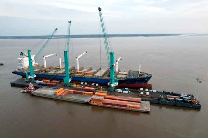 Super-Terminais-abre-mais-de-130-vagas-e-movimenta-corrida-por-empregos-em-Itacoatiara-porto