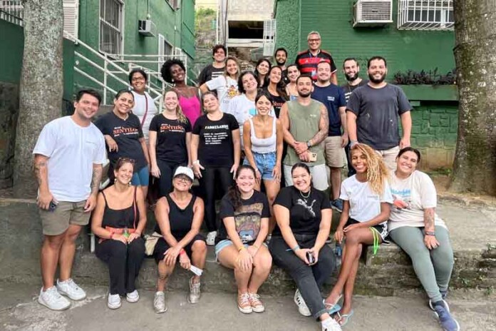 Voluntariado-deixa-de-ser-gesto-pontual-e-passa-a-integrar-a-identidade-dos-brasileiros