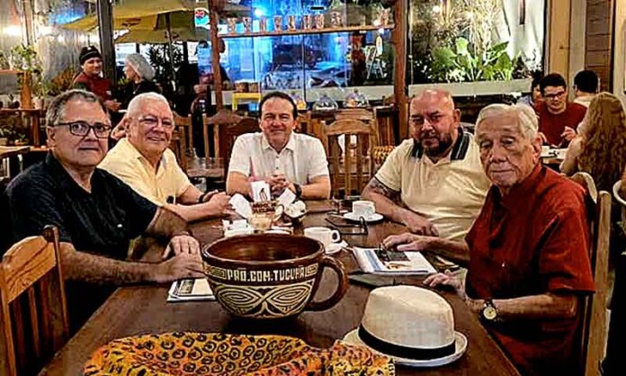 A-volta-de-Afonso-Lins-e-o-resgate-da-infraestrutura-no-Amazonas