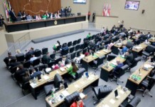 STF dá 15 dias para Aleam realizar rito para nova eleição da Presidência