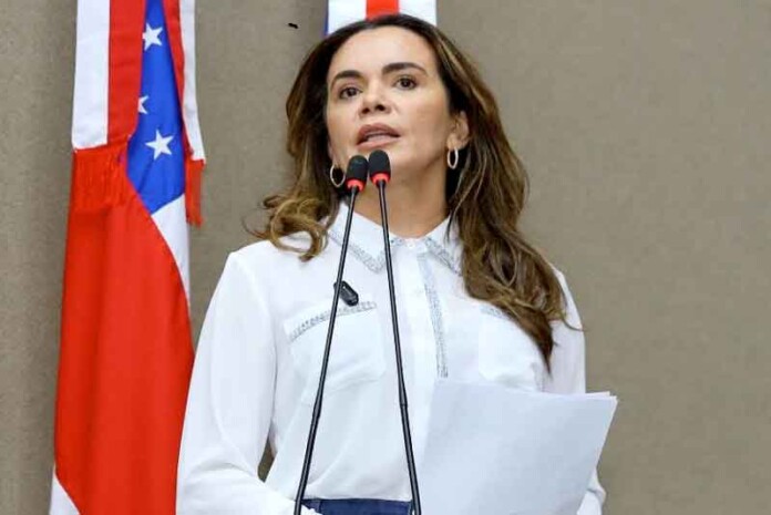 Lei-incentiva-meninas-na-ciência-e-amplia-protagonismo-feminino-no-Amazonas