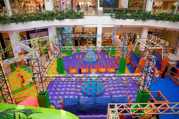 Pais-descobrem-espaço-em-Manaus-onde-crianças-brincam-e-fazem-amizades