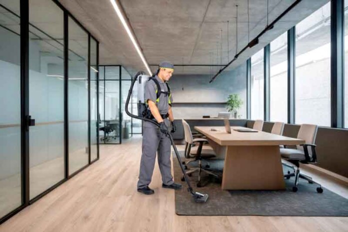 Terceirização-de-serviços-reduz-custos-e-aumenta-produtividade-de-empresas-no-Amazonas