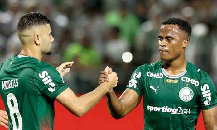 Arias-marca-e-garante-a-vitória-do-Palmeiras-no-clássico