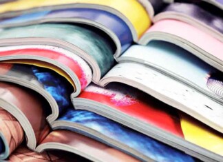 Revistas impressas ressurgem como símbolo de autoridade e confiança em 2026