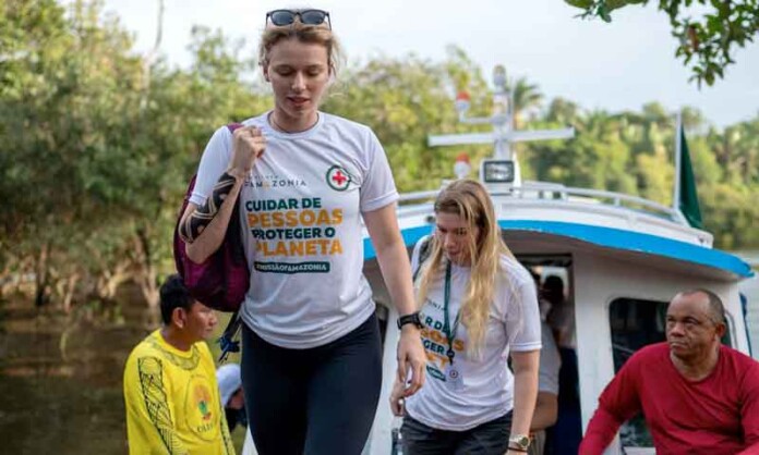 Onde-o-Estado-não-chega,-médicos-voluntários-mudam-o-destino-de-comunidades-na-Amazônia2