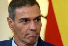 O jogo de aparências de Sánchez entre os negócios com a China e o cerco jurídico em Madri