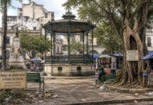 A lenta agonia da Praça da Polícia