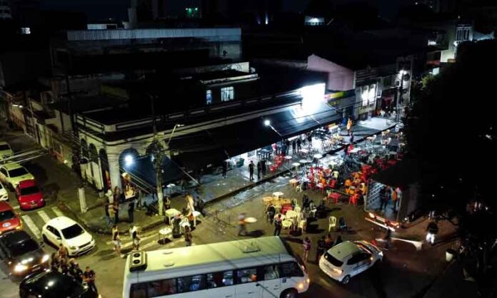 Fiscalização-no-Centro-de-Manaus-aumenta-pressão-sobre-bares,-adegas-e-ambulantes