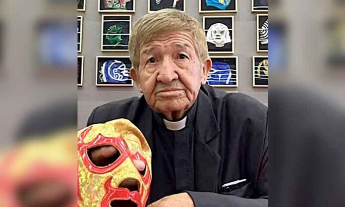 Padre-e-lutador-profissional-inspirou-filme-e-mudou-centenas-de-vidas2