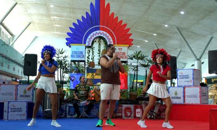 Aeroporto-de-Manaus-entra-no-clima-do-Festival-de-Parintins-com-programação-cultural-e-mais-de-400-voos