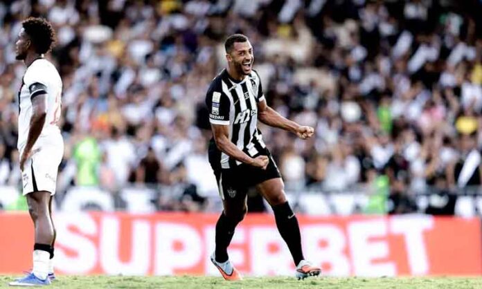 Vitor-Hugo-comemora-gol-contra-o-Vasco
