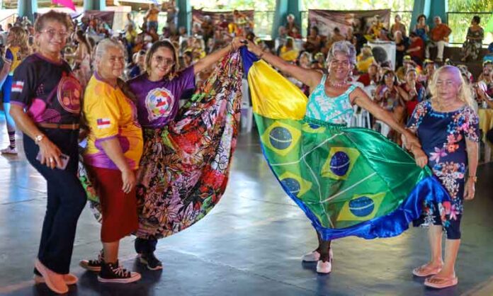 Arraiá-do-Parque-do-Idoso-emociona-participantes-e-destaca-a-força-das-políticas-para-a-terceira-idade