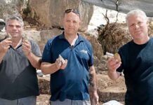 Caverna pré-histórica preservada por milhares de séculos surpreende cientistas em Israel