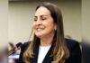 Glória Carratte assume sétimo mandato na Câmara Municipal de Manaus após nova decisão