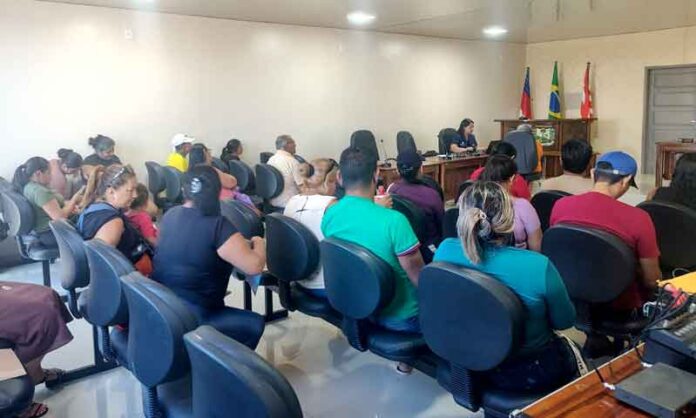 Moradores-de-Itapiranga-recebem-atendimento-da-Defensoria-e-apoio-para-garantir-direitos-básicos