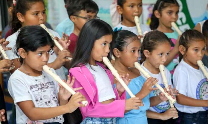 Oca-do-Conhecimento-fortalece-educação-ambiental-e-muda-a-realidade-de-famílias-no-Puraquequara