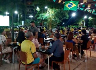 Orla 92 monta telão de LED e estrutura gastronômica para o jogo do Brasil na Ponta Negra