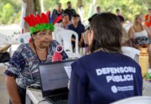 A barreira burocrática que priva cidadãos do direito básico à identidade no Amazonas