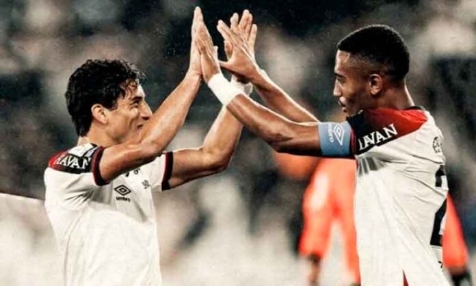 Com-show-de-Viveros,-Athletico-vence-o-Botafogo-no-Nilton-Santos