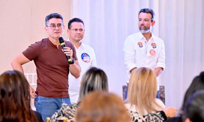 Em-encontro-com-arquitetos-e-urbanistas,-David-propõe-intervenções-viárias-para-desafogar-trânsito-na-capital