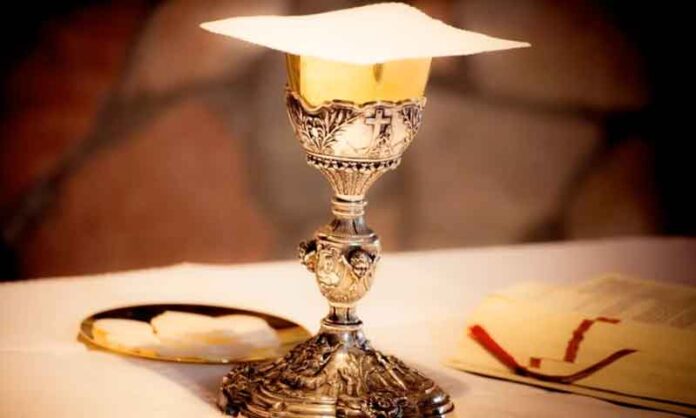 Fé-cristã-ganha-representação-marcante-na-Basílica-de-São-Pedro,-no-Vaticano