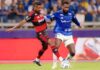 Cruzeiro domina parte do jogo, Flamengo reage e leva decisão da Libertadores para casa