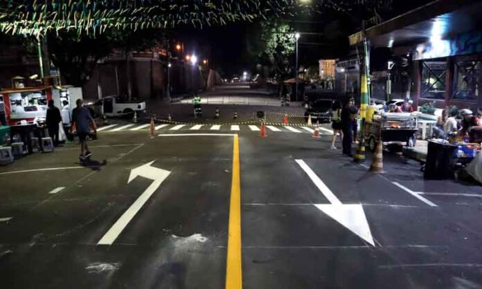 Mão-inglesa-muda-trânsito-na-rua-José-Clemente-durante-obras-no-Centro-de-Manaus