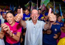 Omar Aziz reúne aliados e apoiadores em Parintins no início da campanha ao Governo